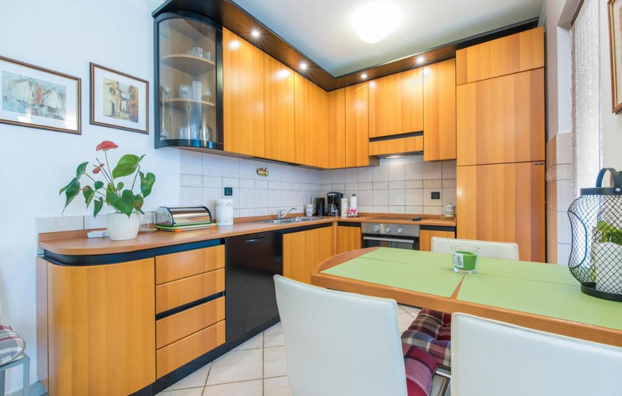 Apartment Roberto Punta Poreč Buitenkant foto